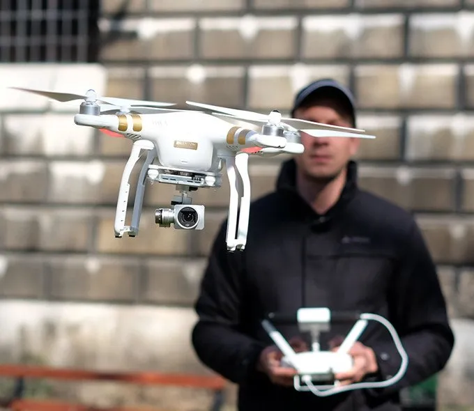 Learning to fly DJI Phantom 3